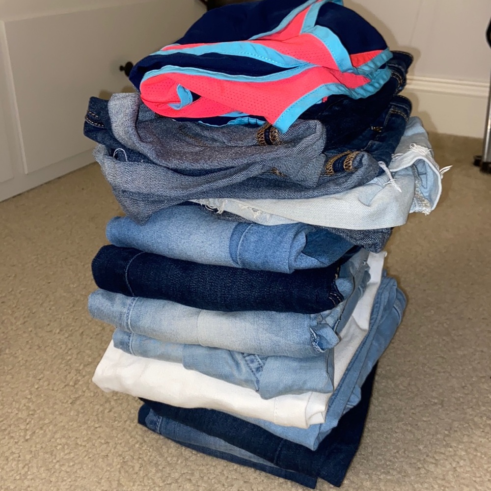 14 PACK OF PANTS!!! (13 jeans + 1 running short)